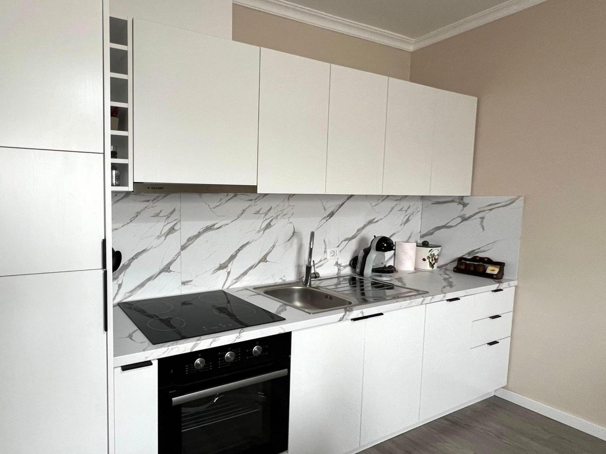 Cozy Flat Near Air Albania Stadium 1 Тирана Екстериор снимка